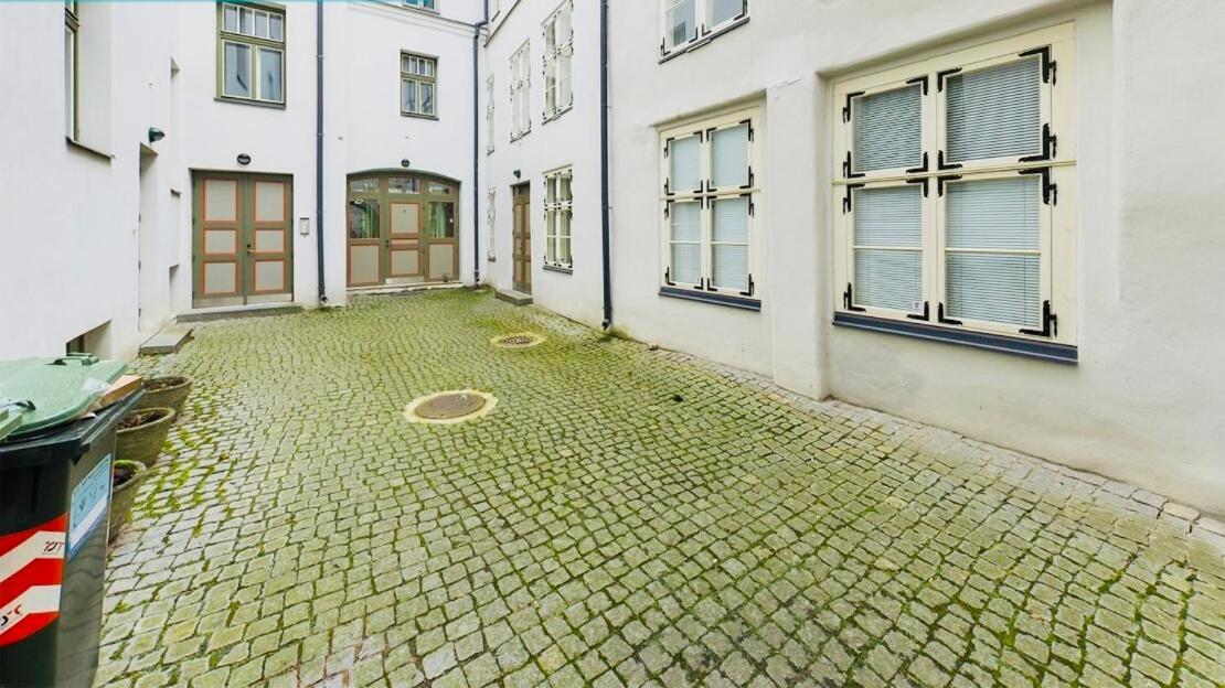 Tallinnhousing Knights And Nobility -3 Bdr Home Exteriör bild
